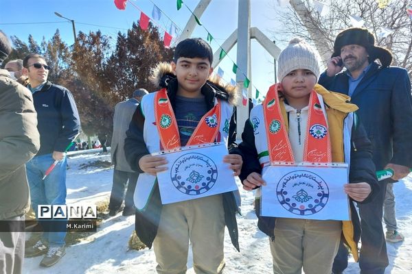 راهپیمایی ۲۲ بهمن در دلفان