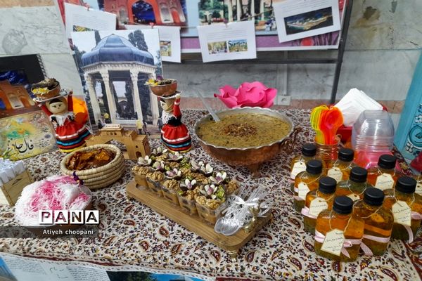 برگزاری جشنواره اقوام ایرانی در دبستان دخترانه نوری منطقه ۱۴