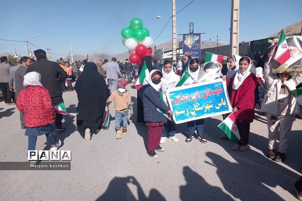 حماسه حضور ۲۲ بهمن در شهرستان رستم