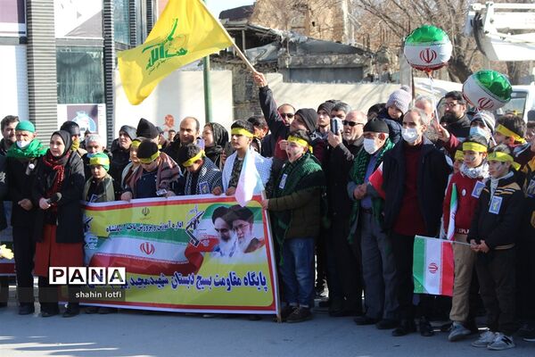 راهپیمایی مردم کرمانشاه در مراسم 22 بهمن