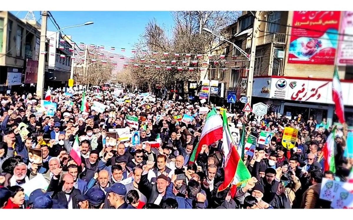 حضور گسترده  مردم شهرستان گلپایگان در راهپیمایی ٢٢ بهمن/فیلم
