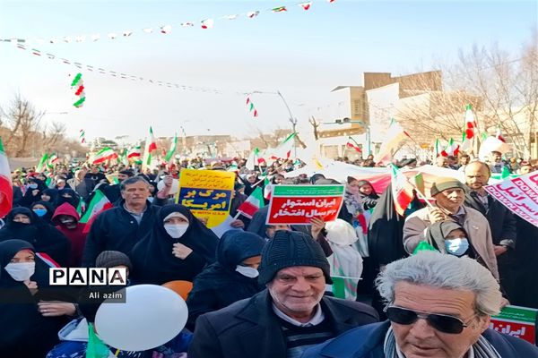 راهپیمایی ۲۲ بهمن در دارالعباده