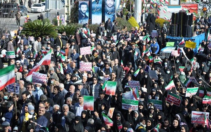 راهپیمایی ۲۲ بهمن در عباس‌آباد/فیلم