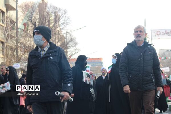 حضور حماسی مردم انقلابی در چهل و چهارمین سالگرد پیروزی انقلاب اسلامی