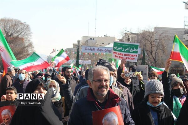 حضور مردم ولایتمدار تهران در مراسم راهپیمایی چهل و چهارمین سالگرد پیروزی انقلاب اسلامی