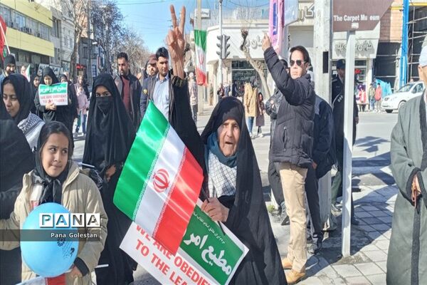 راهپیمایی بیست و دو بهمن در شهرستان علی‌آباد