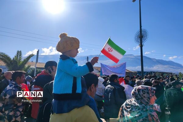 راهپیمایی بیست و دو بهمن در شهرستان علی‌آباد