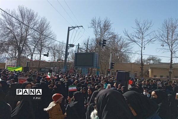 راهپیمایی ۲۲ بهمن ماه در الشتر