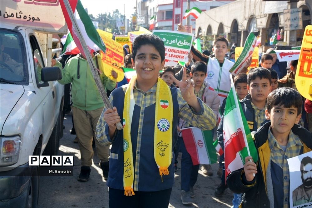 راهپیمایی یوم الله ۲۲ بهمن ماه در پلدختر