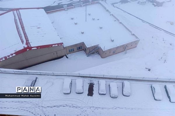 بارش شدید برف در تهران