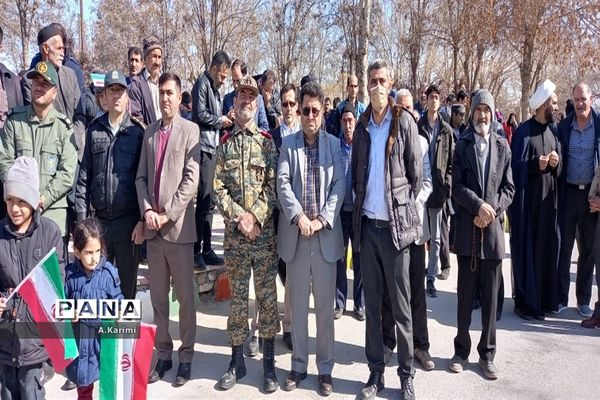 راهپیمایی یوم الله ۲۲ بهمن ماه در سیلاخور لرستان