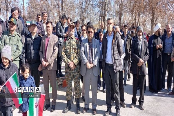راهپیمایی یوم الله ۲۲ بهمن ماه در سیلاخور لرستان