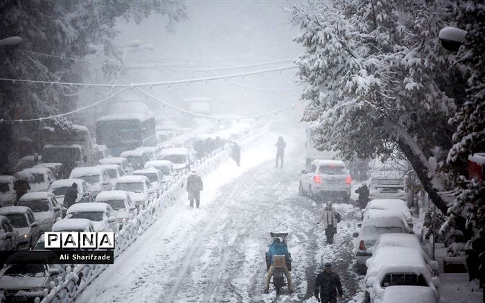 فردا مدارس تهران دیرتر باز می‌شود