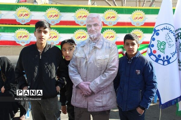 قاب ماندگار با حاج قاسم سلیمانی -2