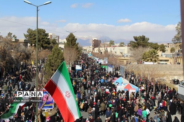 راهپیمایی چهل و چهارمین بهار انقلاب در سمنان -1