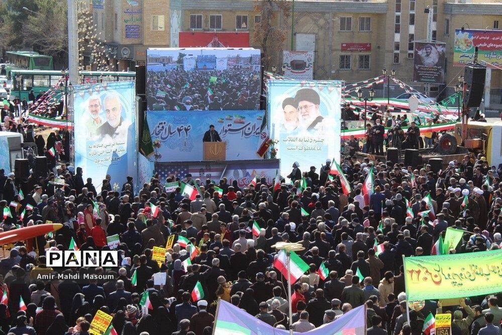 راهپیمایی چهل و چهارمین بهار انقلاب در سمنان -1