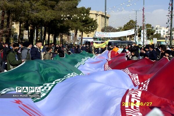 راهپیمایی چهل و چهارمین بهار انقلاب در سمنان -1