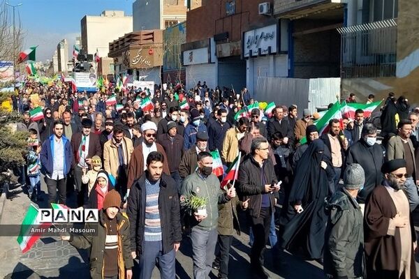 راهپیمایی چهل و چهارمین بهار انقلاب در سمنان -1