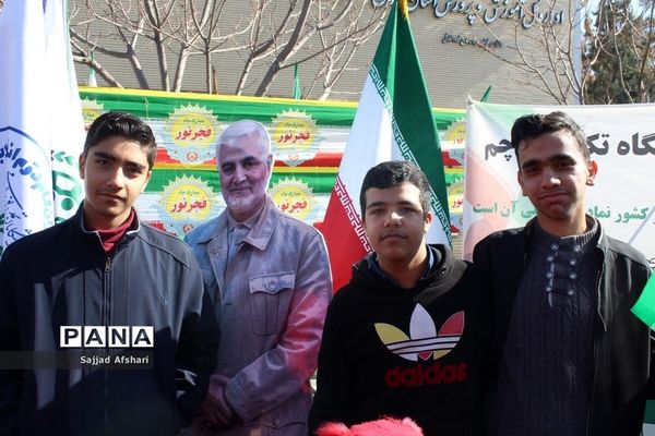 قاب ماندگار با حاج قاسم سلیمانی-1