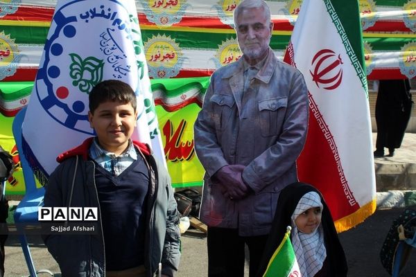 قاب ماندگار با حاج قاسم سلیمانی-1