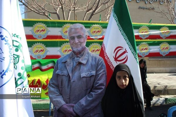قاب ماندگار با حاج قاسم سلیمانی-1