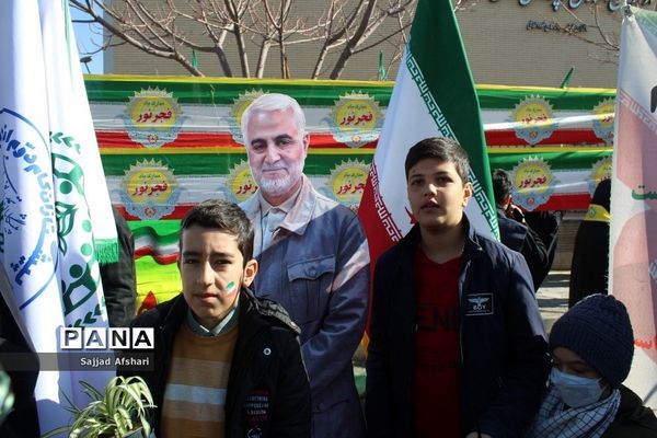 قاب ماندگار با حاج قاسم سلیمانی-1