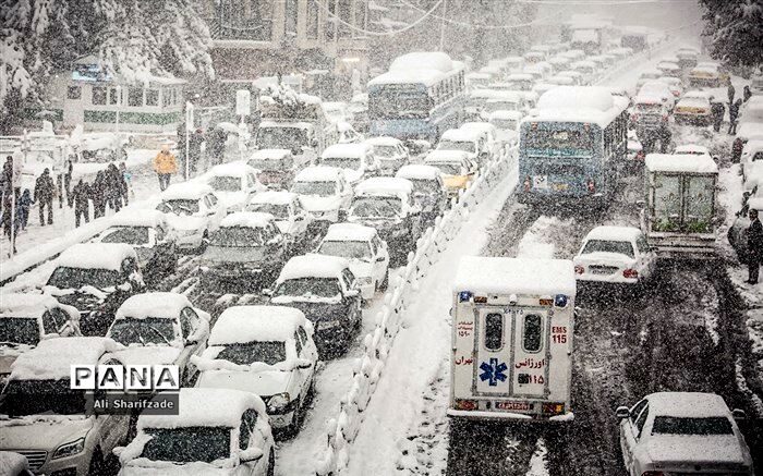 ترافیک سنگین در بزرگراه‌های پایتخت