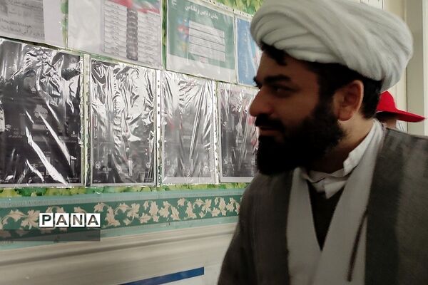 نمایشگاه مدرسه انقلاب مرکز پرورش استعدادهای درخشان دارالفنون شهریار