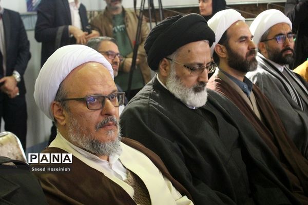 آیین گشایش ششمین نمایشگاه کتاب دین