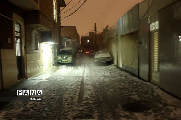 بارش برف در قم