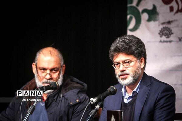 نشست خبری سیزدهمین جشنواره داستان و شعر انقلاب