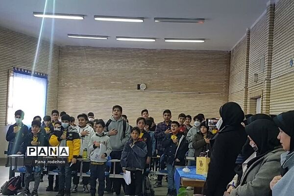 برگزاری مراسم پاسداشت زبان و ادبیات فارسی در دبستان پسرانه سما یک رودهن