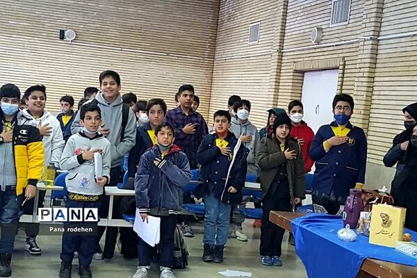 برگزاری مراسم پاسداشت زبان و ادبیات فارسی در دبستان پسرانه سما یک رودهن
