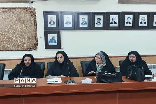 سومین کارگاه توانمندسازی درس تفکر و سبک زندگی دراسلامشهر