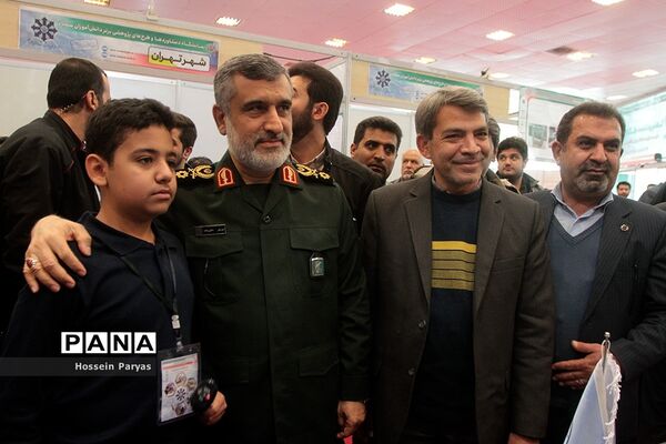 نمایشگاه دستاوردها و طرح‌های پژوهشی برتر دانش‌آموزان سمپاد