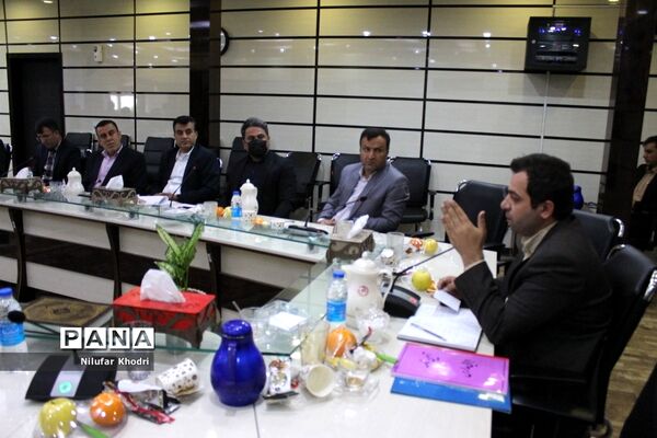 نشست شورای معاونان آموزش و پرورش استان بوشهر