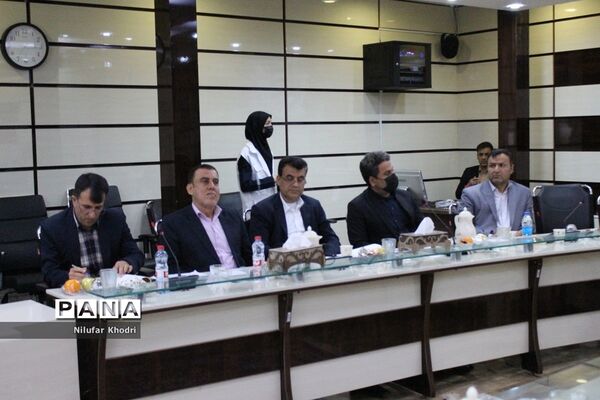 نشست شورای معاونان آموزش و پرورش استان بوشهر