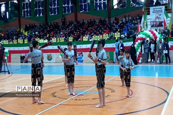 آغاز  سی و نهمین دوره مسابقات فوتبال پسران سراسر کشور در آبادان