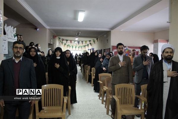 نمایشگاه مدرسه انقلاب در میاندورود