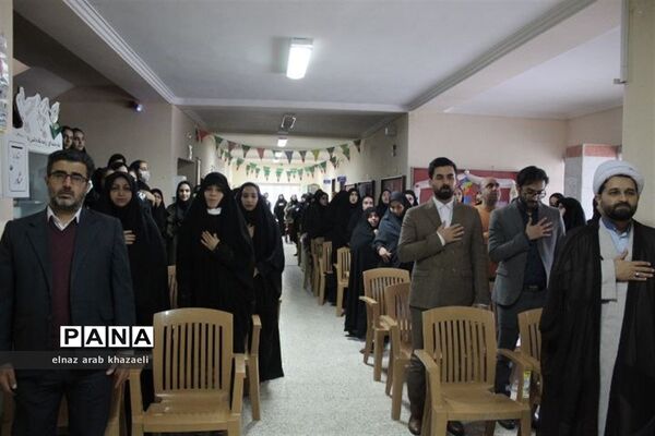 نمایشگاه مدرسه انقلاب در میاندورود