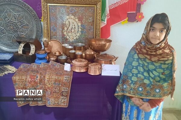 برگزاری جشنواره آیین‌های سرزمین من در دبستان دخترانه سما ۲ رودهن