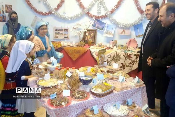 برگزاری جشنواره آیین‌های سرزمین من در دبستان دخترانه سما ۲ رودهن