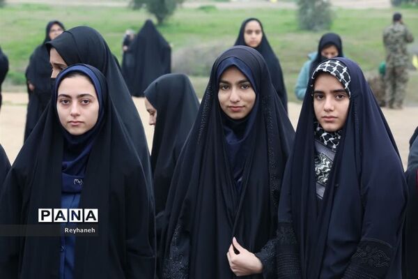 حضور دانش‌آموزان منطقه جوادآباد در اردوی راهیان نور