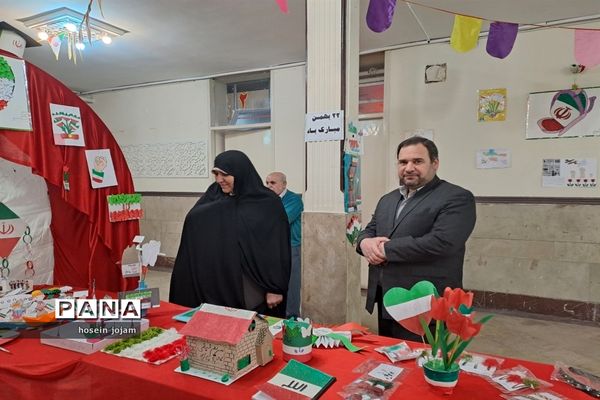 پویش پرچم؛ نمایشگاه دست‌سازه‌های دانش‌آموزان در کانون فرهنگی سلمان