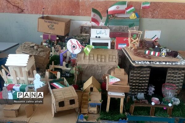 برگزاری نمایشگاه دست‌سازه‌ها در مدارس ابتدایی رودهن