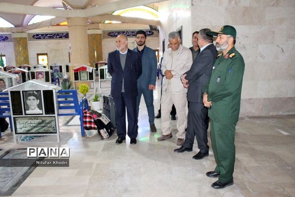 اعزام دانش‌آموزان دختر شهرستان بوشهر به مناطق عملیاتی جنوب