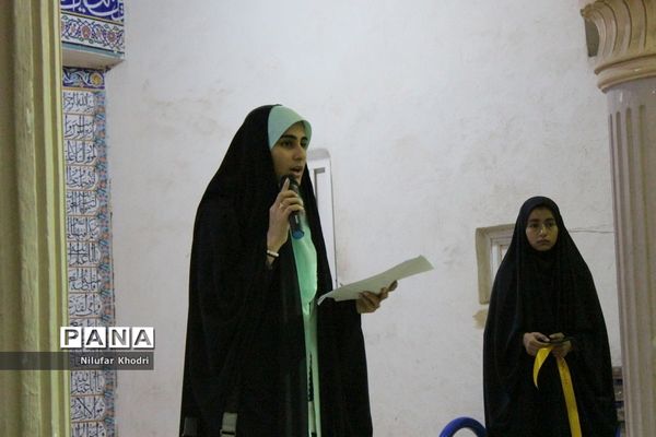 اعزام دانش‌آموزان دختر شهرستان بوشهر به مناطق عملیاتی جنوب