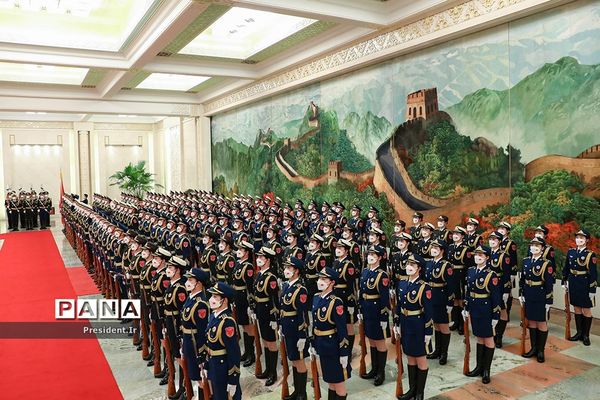 اولین روز سفر رییس جمهوری به چین