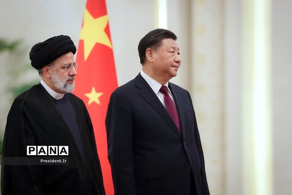 اولین روز سفر رییس جمهوری به چین