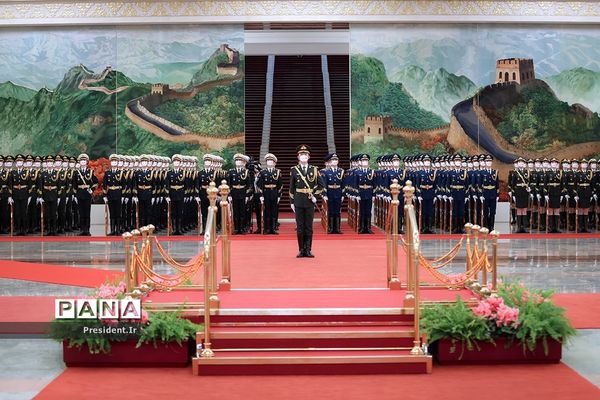 اولین روز سفر رییس جمهوری به چین